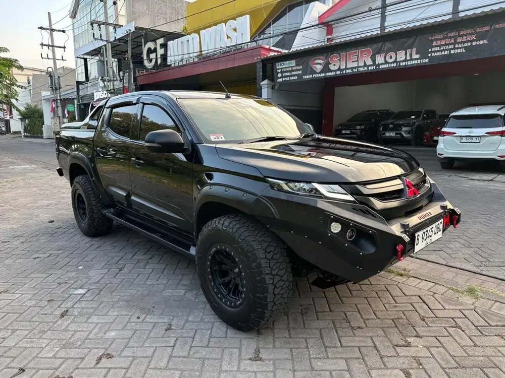 Mitsubishi Strada Triton Ultimate AT 2021 Full Variasi Istimewa