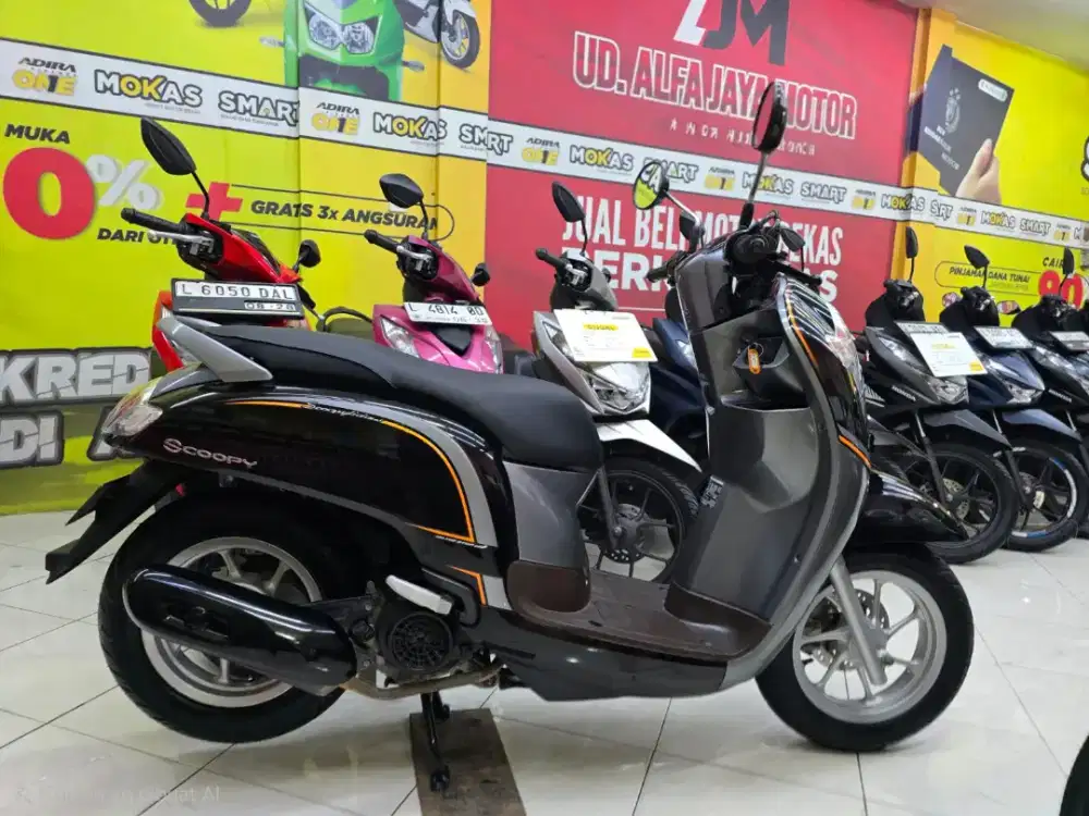 Honda Scoopy stylish th 2017