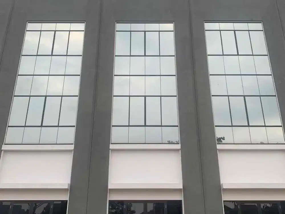Disewakan 5 Unit Ruko Lokasi Ramai Dalam Kawasan Elit Di Sedayu, Kelapa Gading. Jakarta