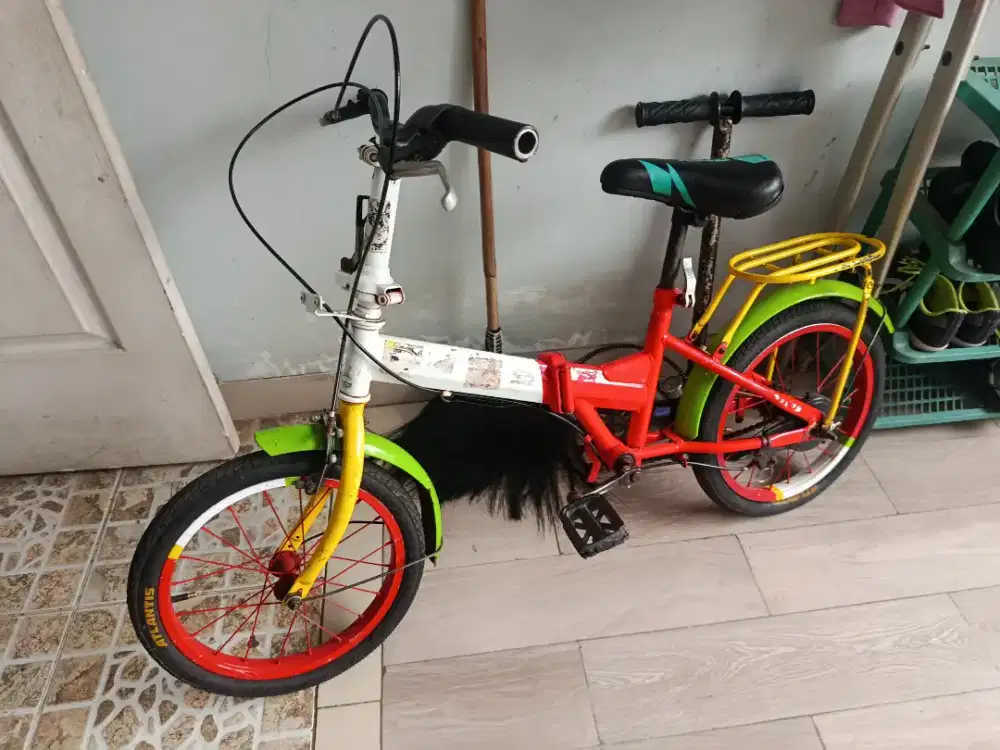 Sepeda lipat efre green