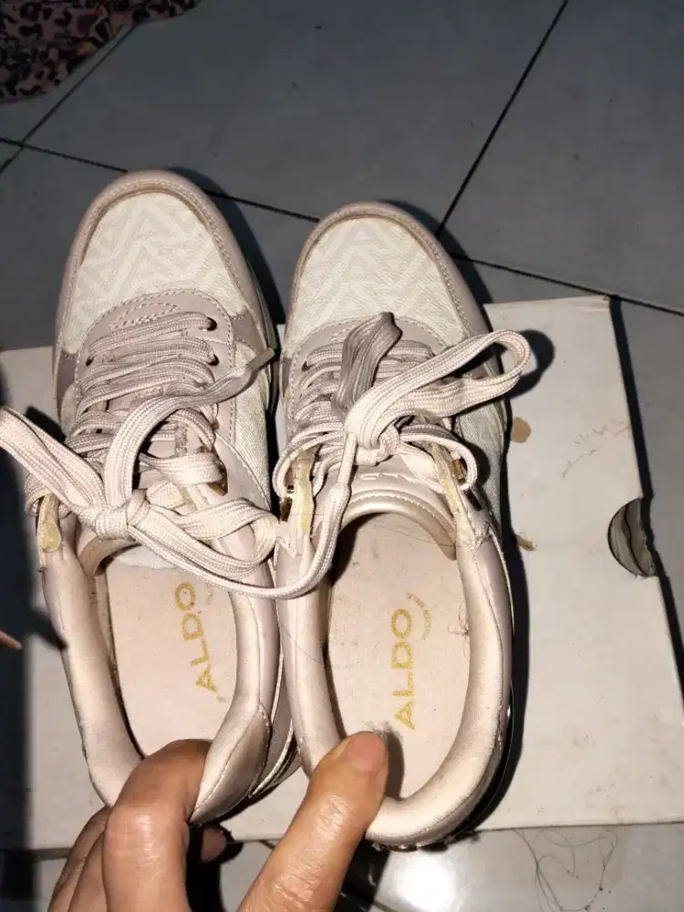 Sepatu Aldo asli br pakai 2 kali dr br beli.size 36/37