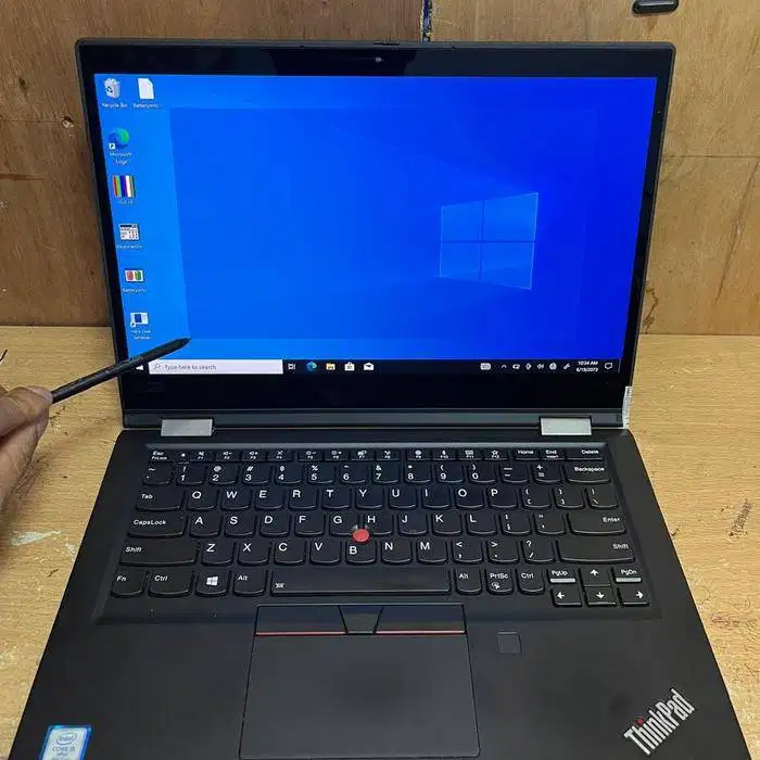 Lenovo X390 yoga Core i5 gen 8th ssd 256gb Touchreen flip *VR