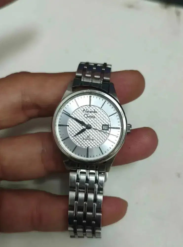 Jam tangan Alexander Christy