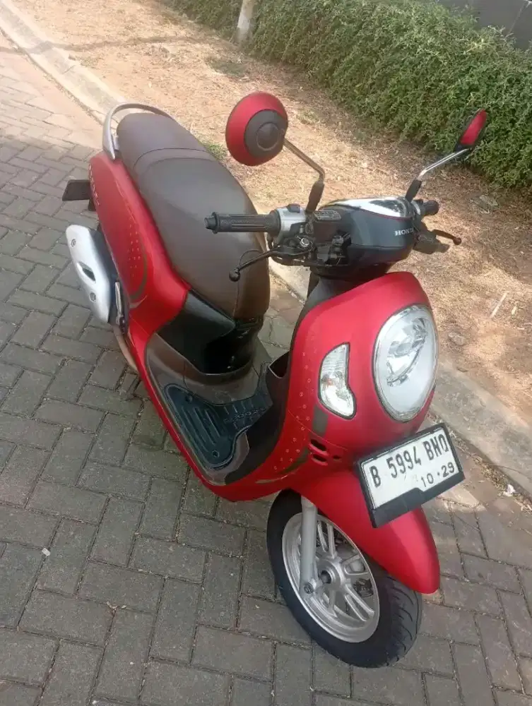 Honda Scoopy 2024 Merah Matte Mulus KM 9rb