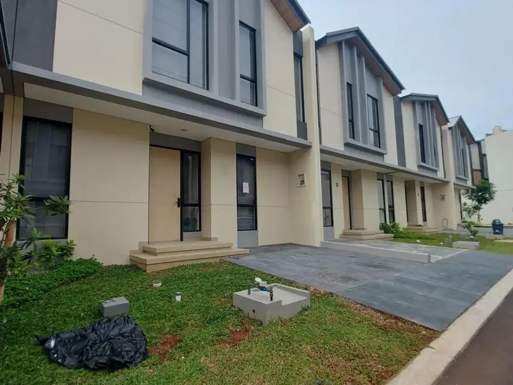 Rumah 2 Lantai Semi Furnish di Astha Suvarna Sutera Tangerang 1K90000T