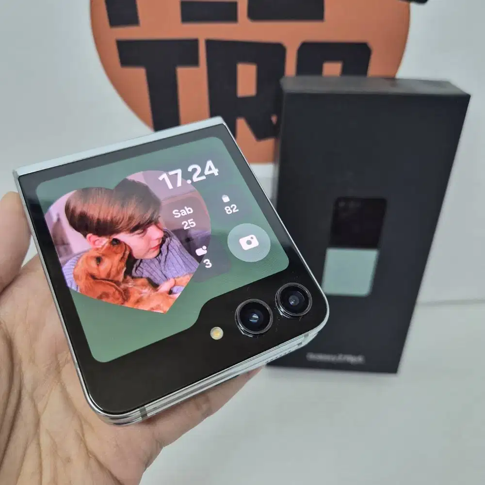 Samsung Galaxy Z Flip 5 8/256GB Mint No Minus No Kendala EX Resmi Ind