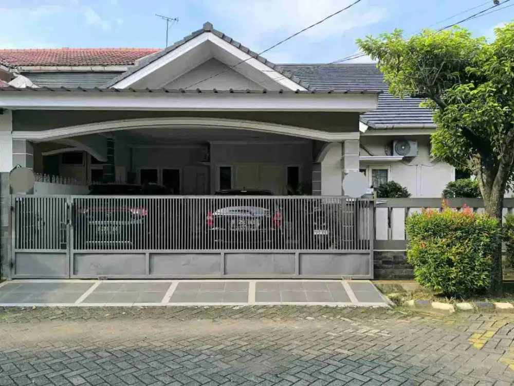 dijual cepat rumah!! luas tanah 216 m² Kemang Pratama Bekasi