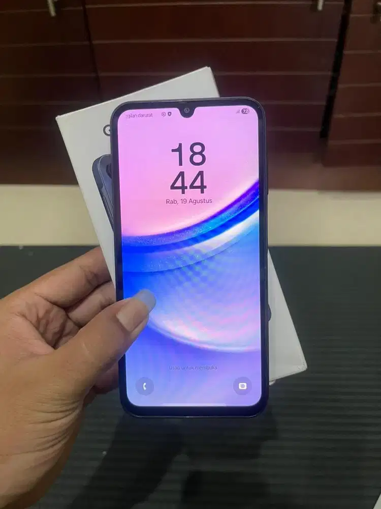 samsung A15 8/256 gb