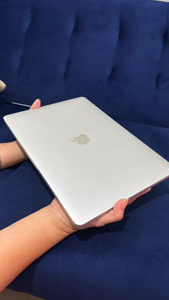 MACBOOK PRO 13” 2020 minus no dus