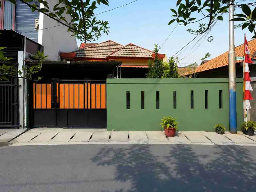 Rumah Apik nan Strategis di Pejaten Timur Pasar Minggu Jaksel dilepas Hrg nego SMP DEAL