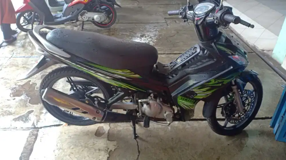 Jupiter MX tahun 2011 gress