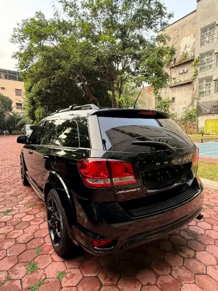 Dodge journey 2014 black edition