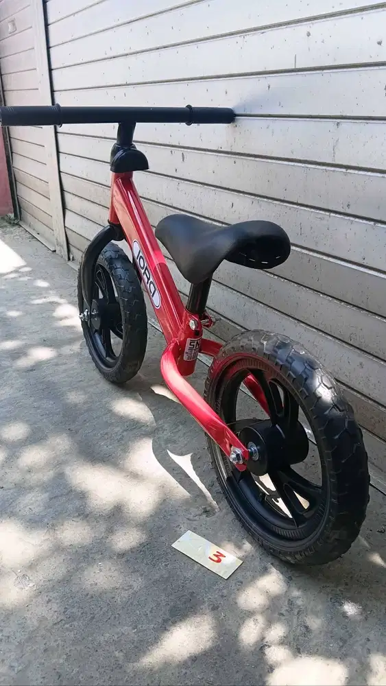 Pushbike Murah Balance Bike Sepeda Keseimbangan IORA BK 01