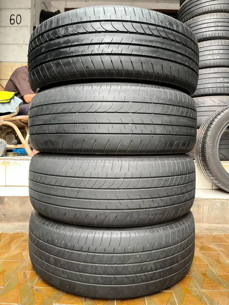 Ban Bridgestone Dueler H/L 235 55 r20 4Pcs