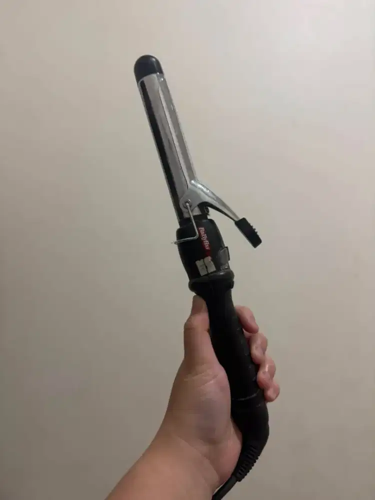 Babyliss pro curling iron
