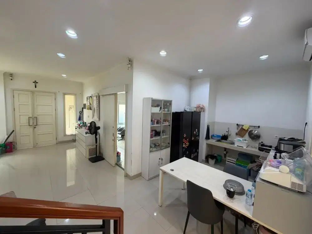 Rumah Hadap Selatan Dijual Cepat - Faraday Summarecon Gading Serpong, Tangerang