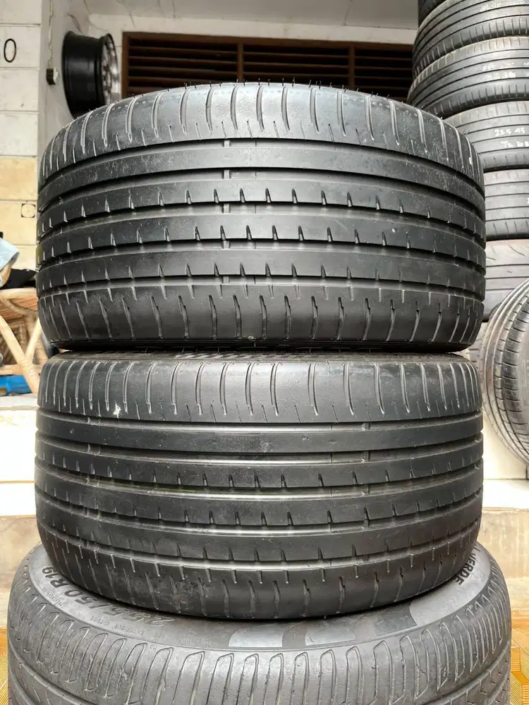 Ban Accelera PHI2 275 30 r20 2Pcs