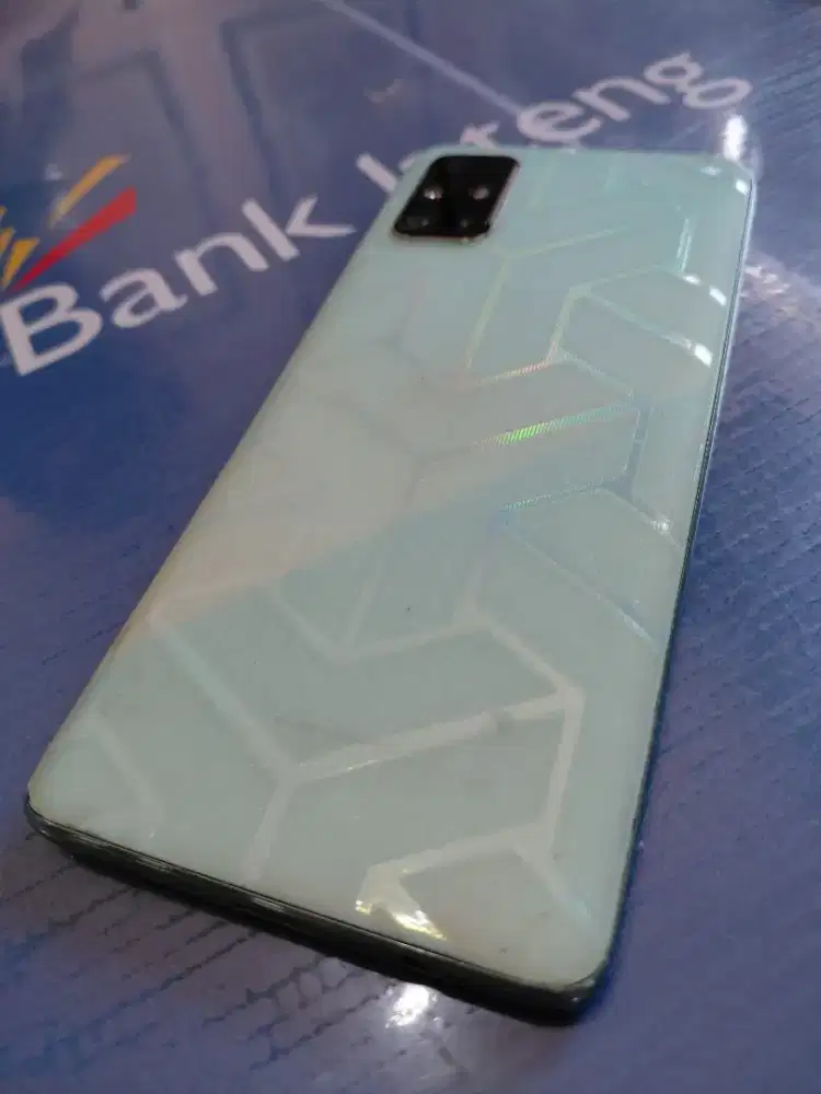 Samsung Mulus A71
