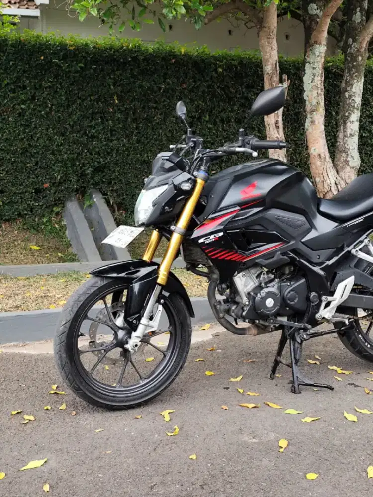 Honda CB150R 2023