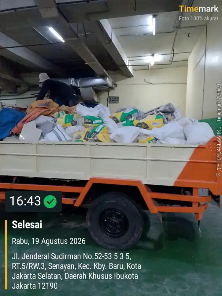 Jasa buang puing dan angkutan sampah
