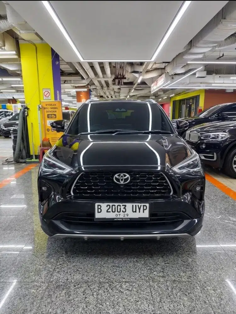 Toyota Yaris Cross Hybrid 2023 matic dp ringan low km