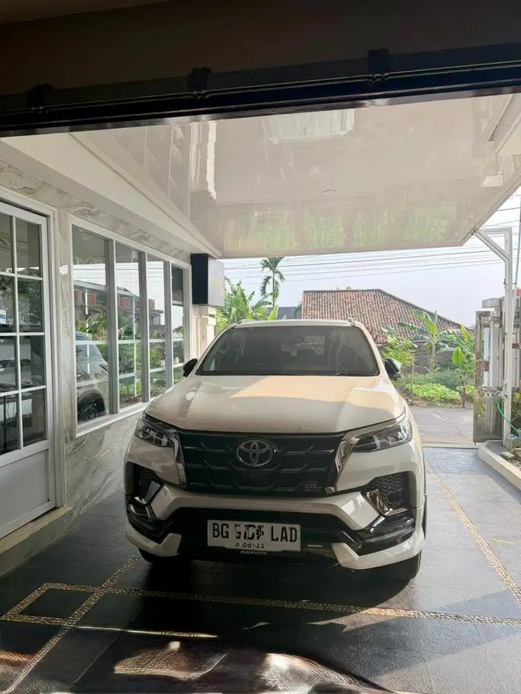 Fortuner GR 2.8 A/T 2023