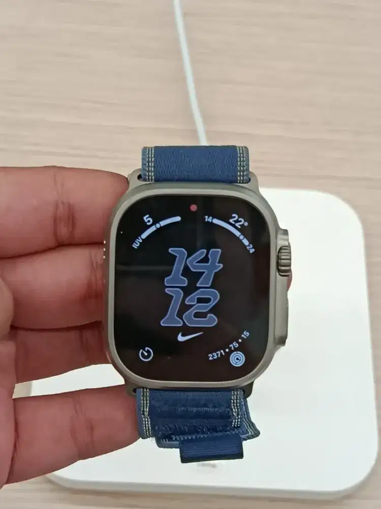 Apple Watch Ultra 3 49mm Natural Titanium, CICILAN 0% DP