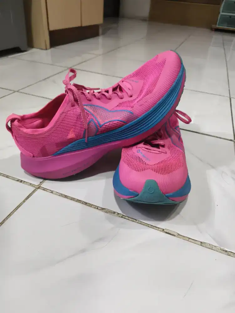 Sepatu ORTUSEIGHT Hyperglide 3.0