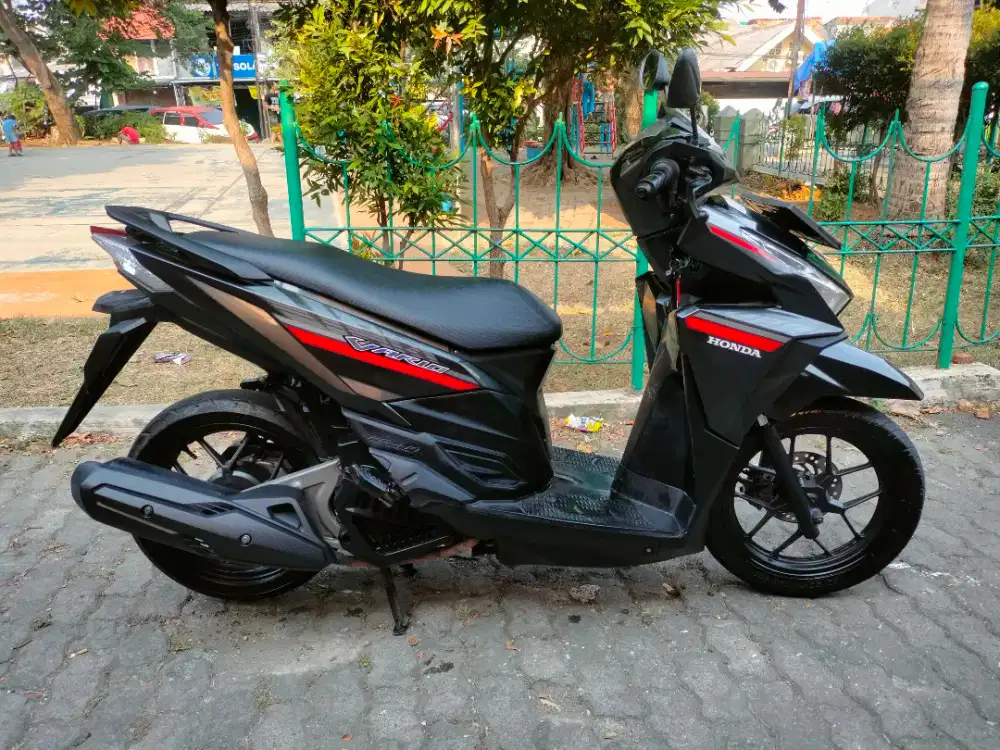 HONDA VARIO FI LED 125 CC 2017 pajak panjang/B.dki