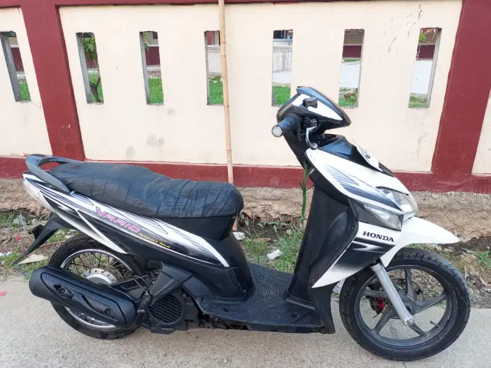 VARIO BPKB+FAKTUR
STATER HIDUP OK
Mesin Kering,,Sehat 
Rapi