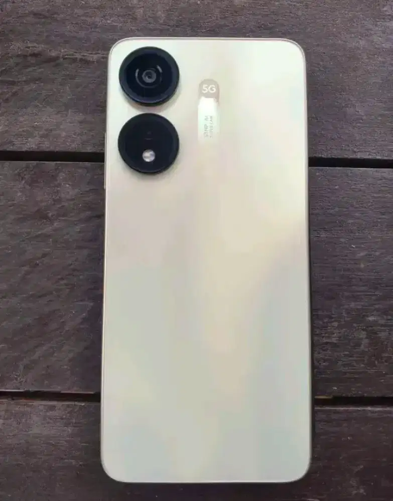 Itel p55 5g ram 6/128  bisa diantar
