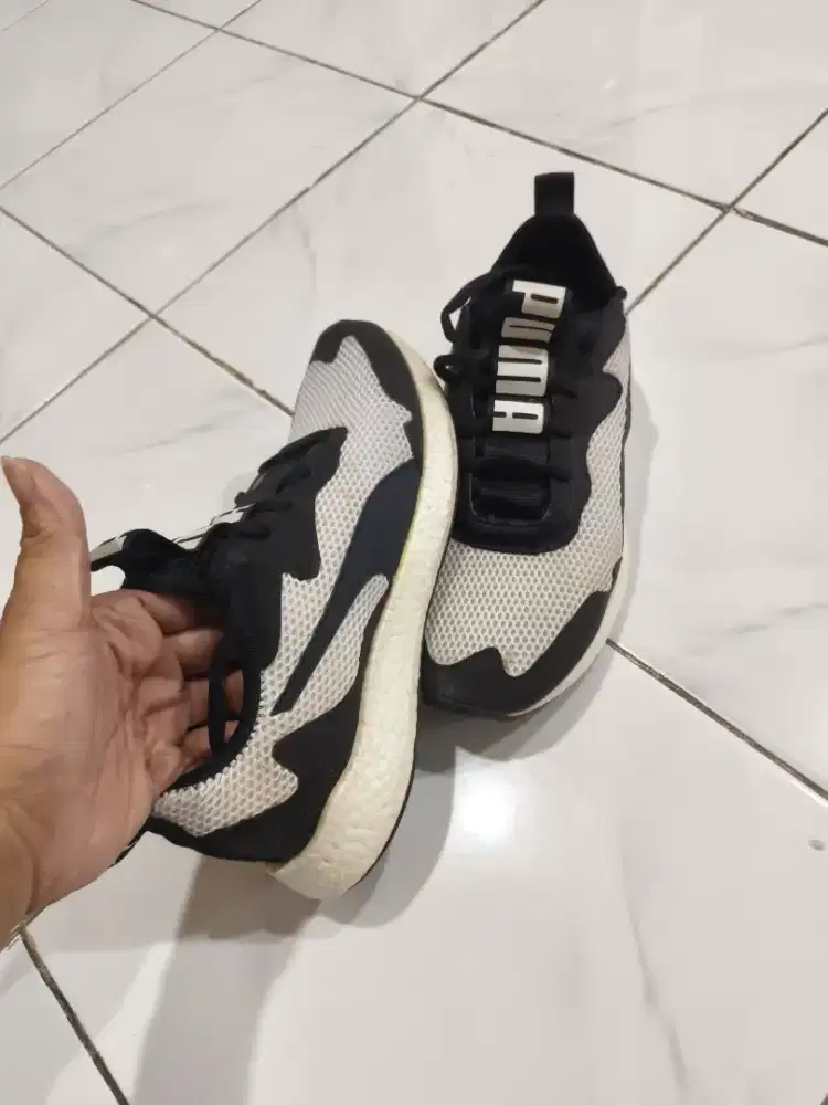 Sepatu PUMA original 100% uk 40