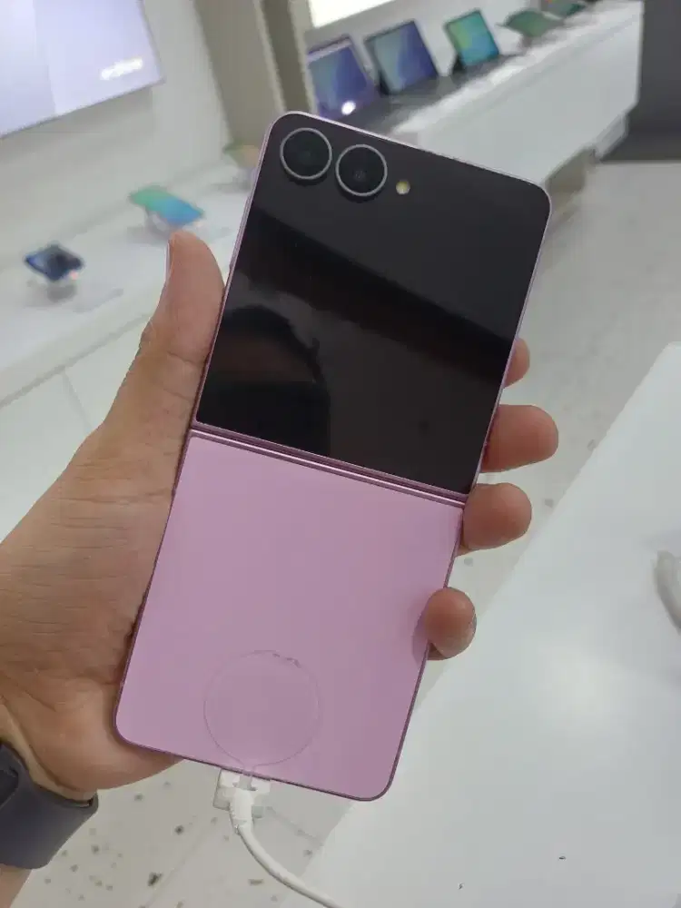 Samsung Galaxy Zflip8