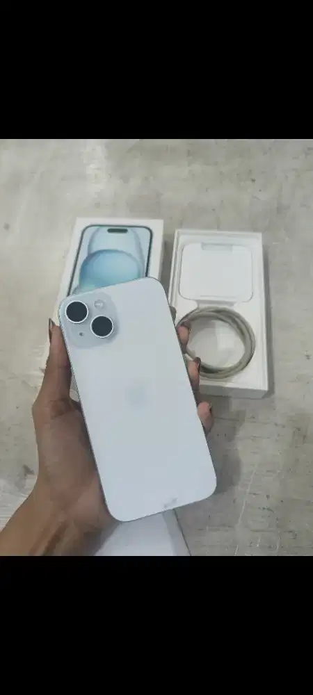 iPhone 15 128gb iBox