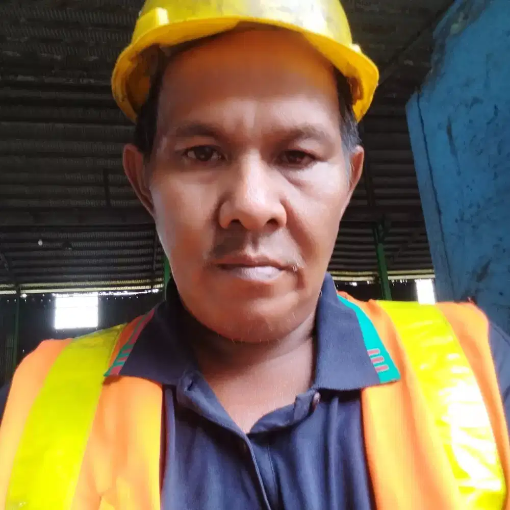 Cari kerjaan sopir. Sim BII umum