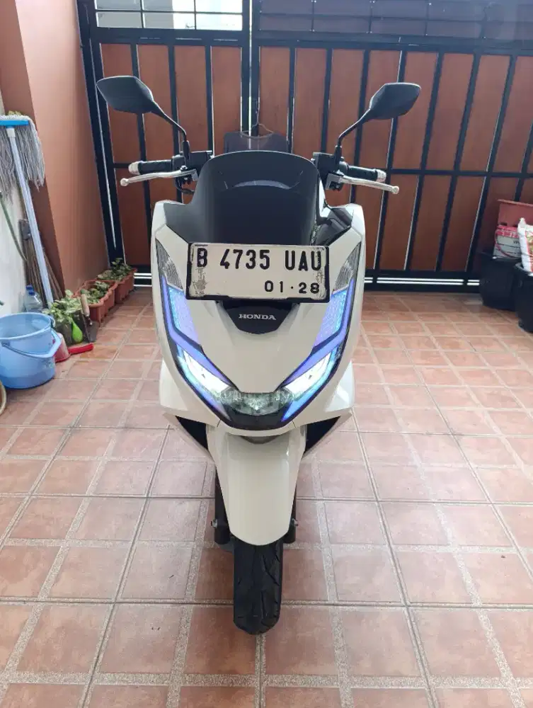 Dijual Honda PCX 160 CBS 2023 New Keylees