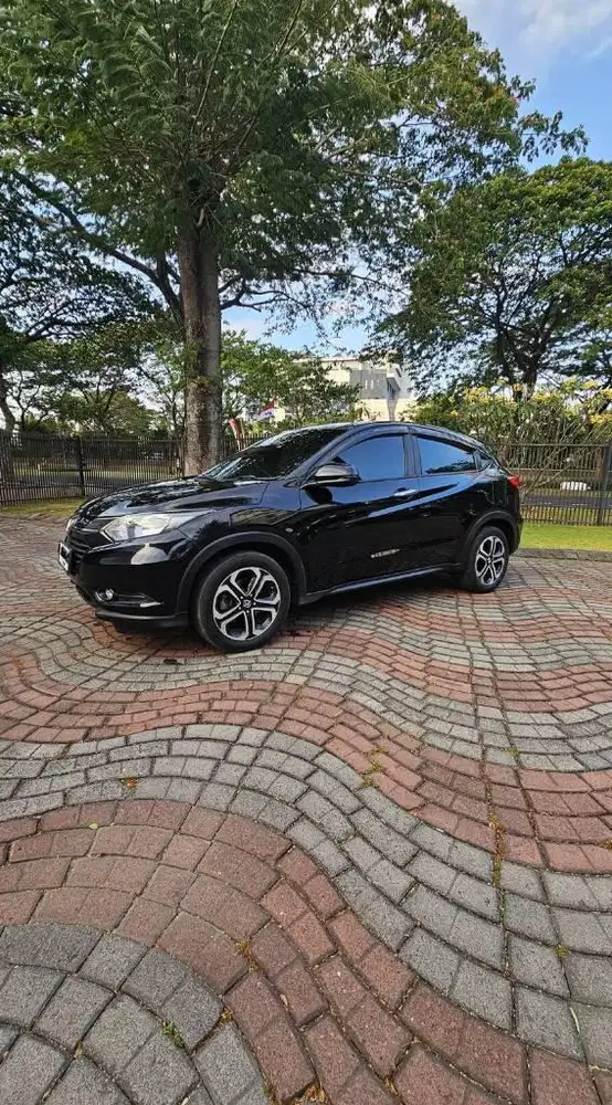 hrv e matic 2017 hitam