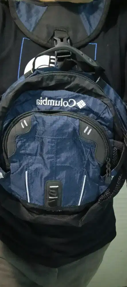 Tas columbia seperti baru