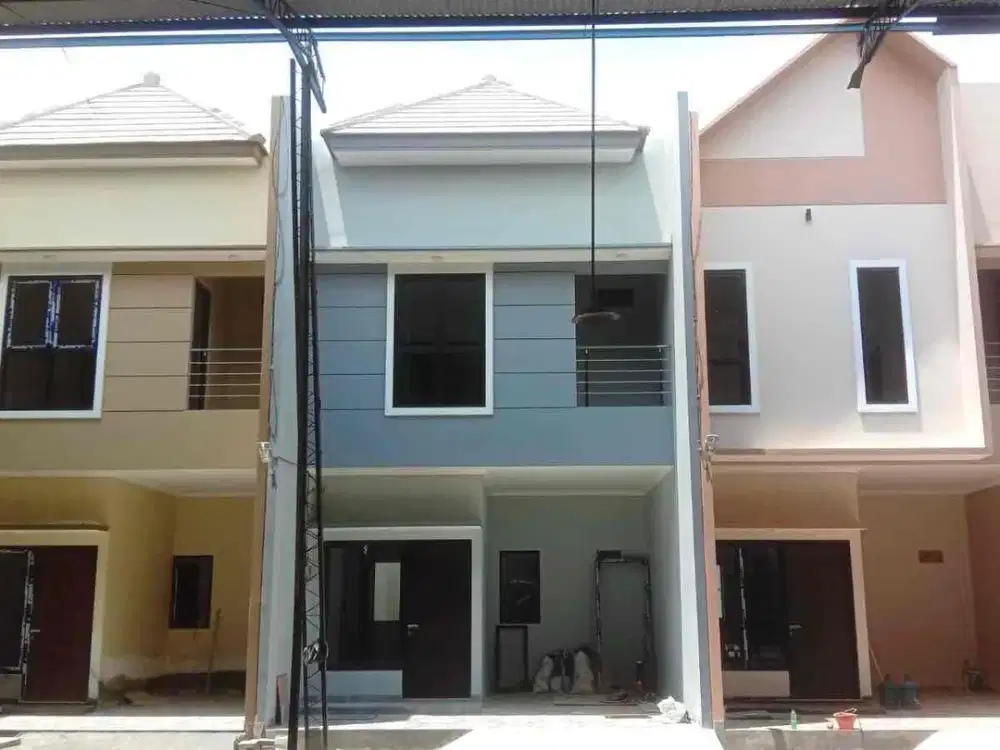 Jual rumah tengah kota surabaya Petemon