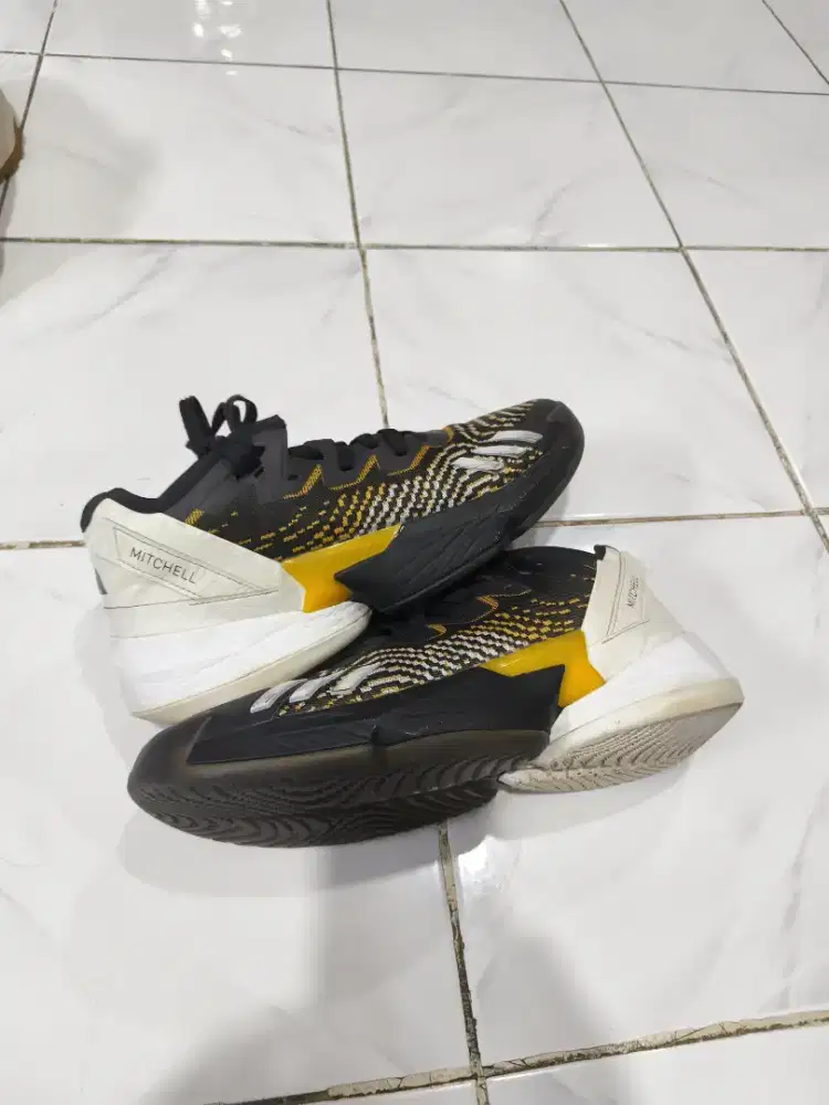Adidas Mitchell uk 44 original 100%