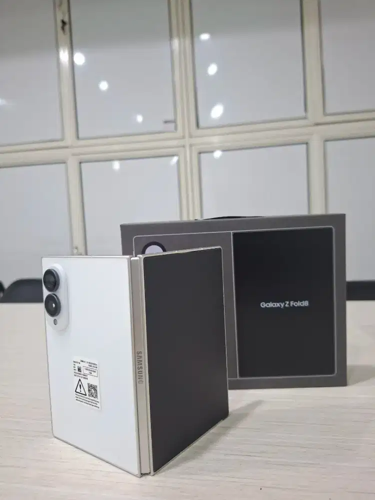 DAPATKAN HARGA PROMO SPESIAL SAMSUNG GALAXY Z FOLD8 12/512 FREE CASING