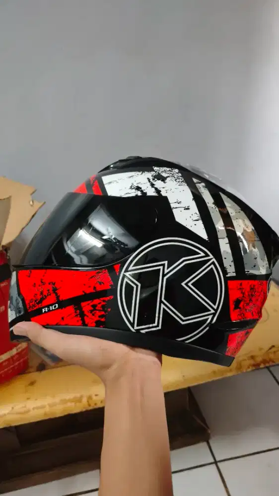 KYT R10 RED FULL FACEE ORIGINAL