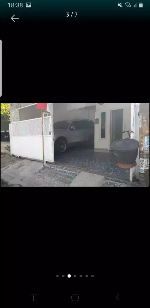 RUMAH DI PERUMAHAN SEMOLOWARU ELOK