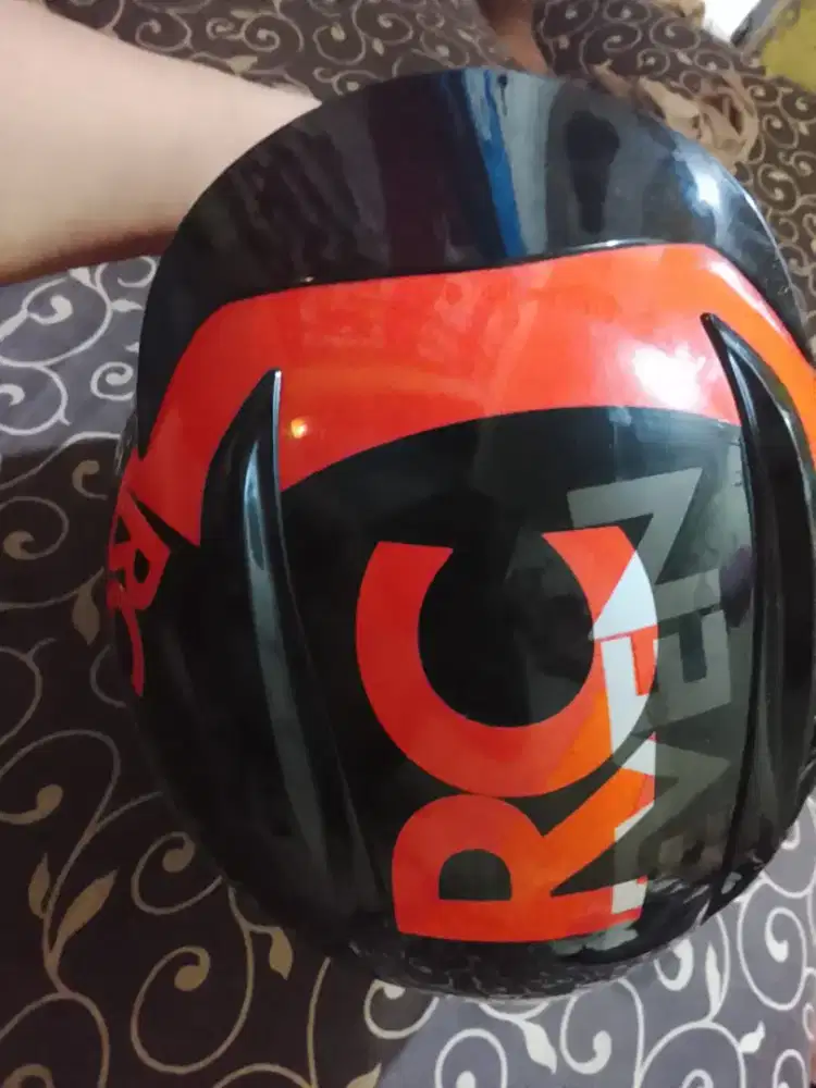 Dijual cepat helem KYT RC full fast  Mash mulus ukuran L siap pake