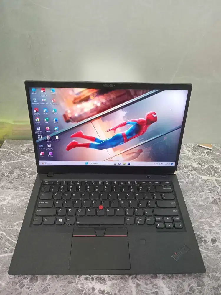 Laptop X1 carbon lenovo  core i7 g8 16GB 256gb Sekolah kuliah kerja S