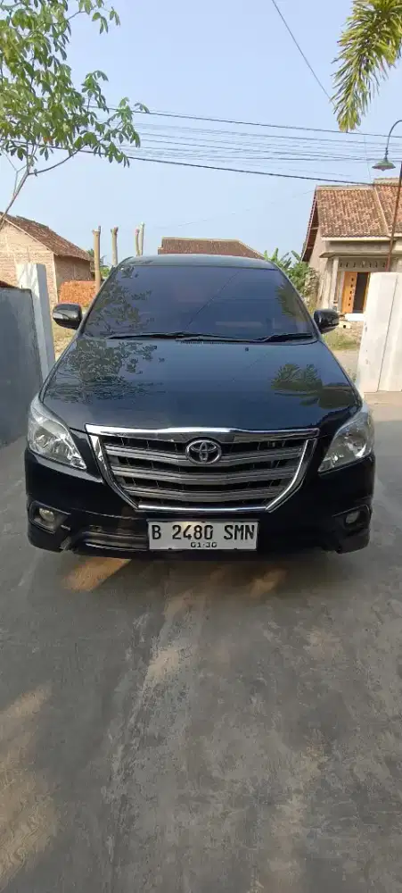 Inova G luxury 2.0 bensin Metic