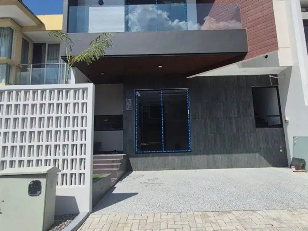 Baru Gress Rumah 2 Lantai Modern Minimalis Citraland , Hadap Utara
