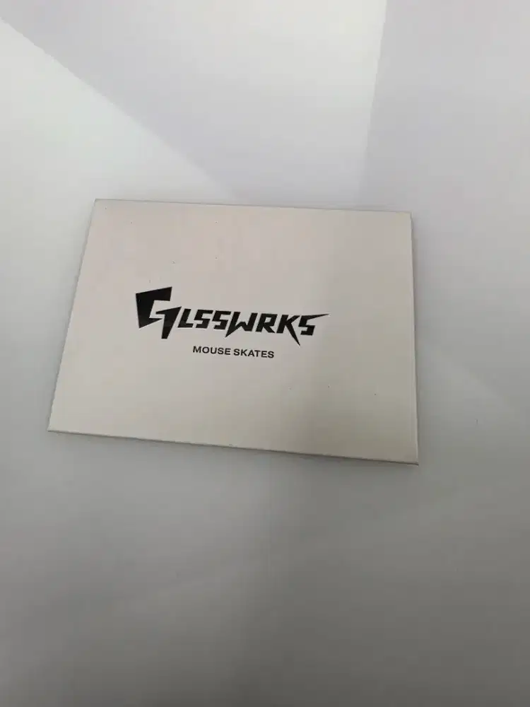 DIJUAL MOUSEPAD KACA GLASSPAD GLSSWRKS POLARITY