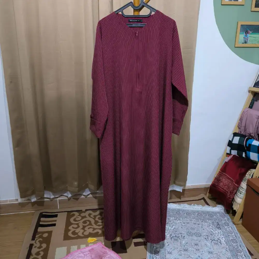 PL Abaya Yashfa Bellaluna Dark Ruby uk L Like New