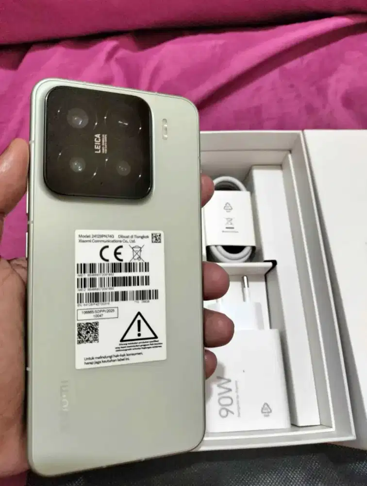 Xiomi 15 12/256